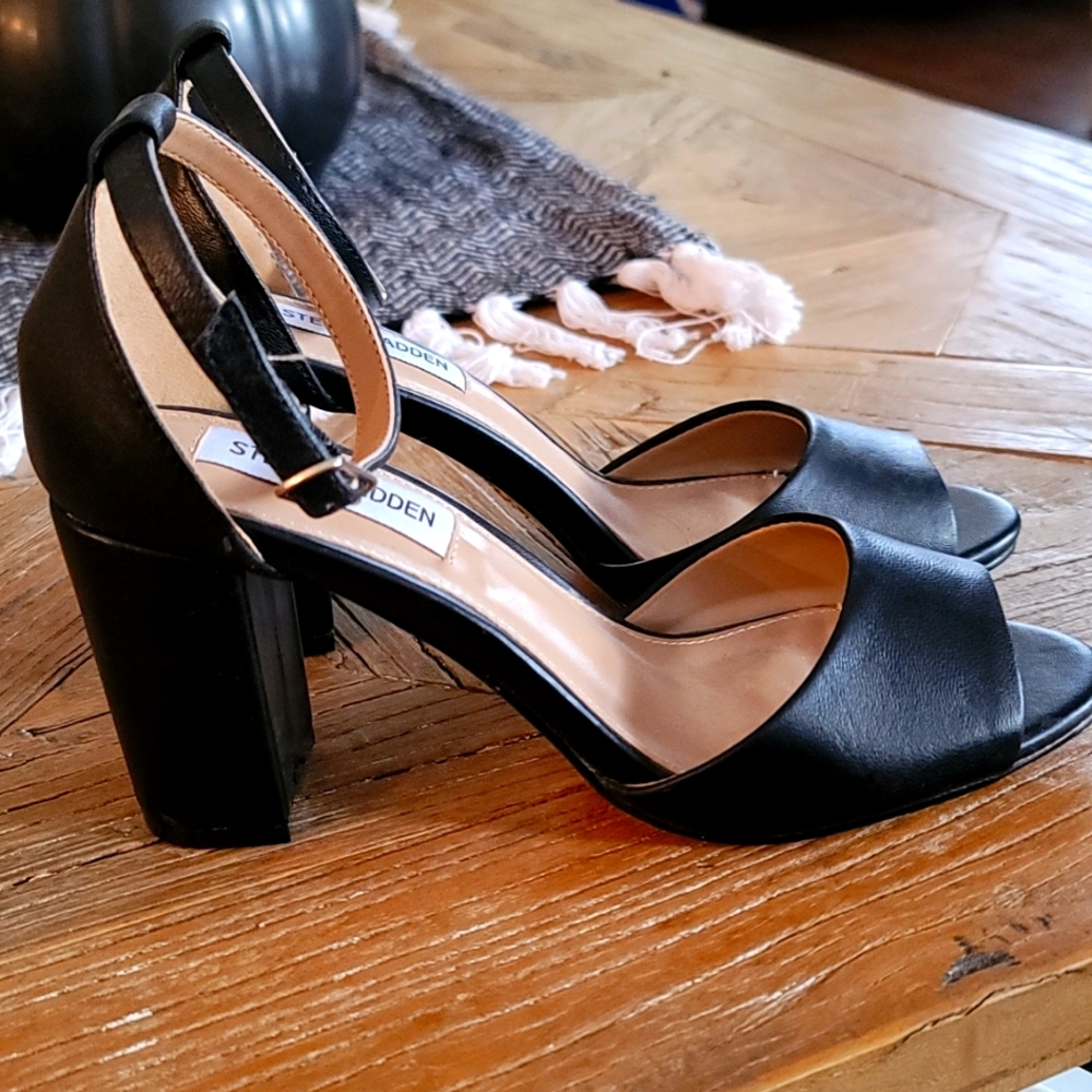 New Steve Madden chunky heels 6.5